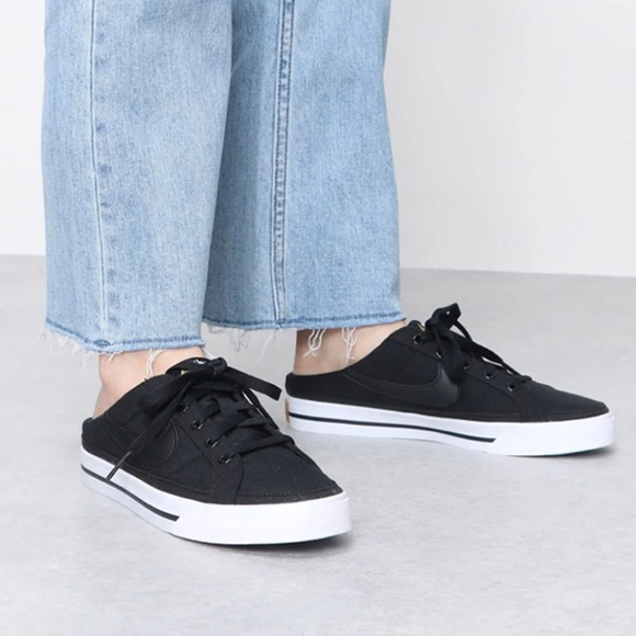 Nike Court slides - Picture 3 of 8